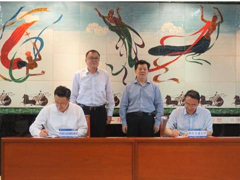//news.laohuyouxiji.com/__local/1/03/DE/19ECAAA1222032C1D983F776858_17850171_1F4FD.jpg
