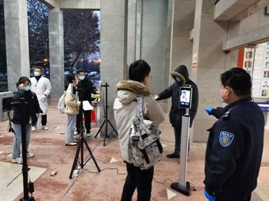 //news.laohuyouxiji.com/__local/D/34/43/EFDD380CCE62B07F7E07B24C01C_677216E5_25ABA.jpg